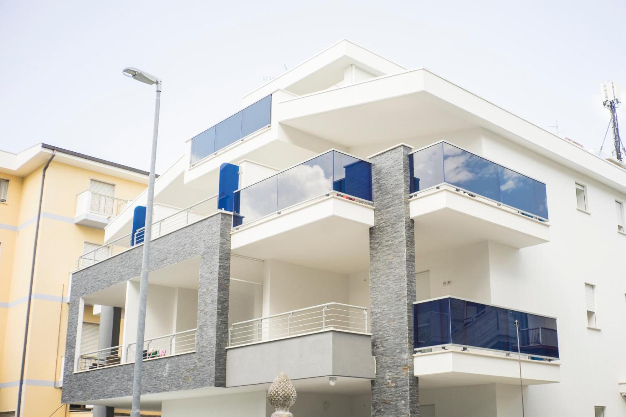 Hotel Doge Alba Adriatica Buitenkant foto
